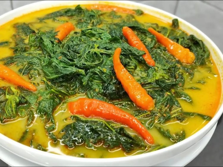 Pucuk Ubi Tumbuk Padang